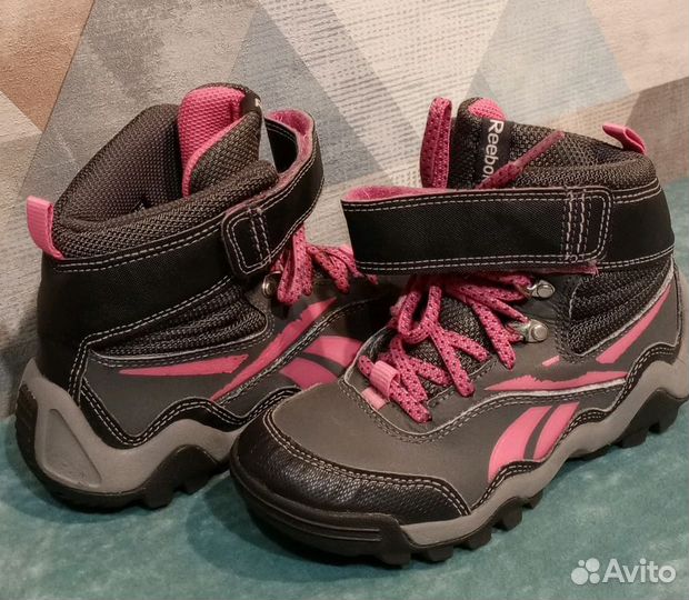 Ботинки демисезонные д/девочки Reebok/ 29 р-р