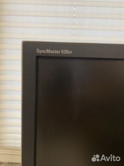 Монитор samsung syncmaster 930 BF