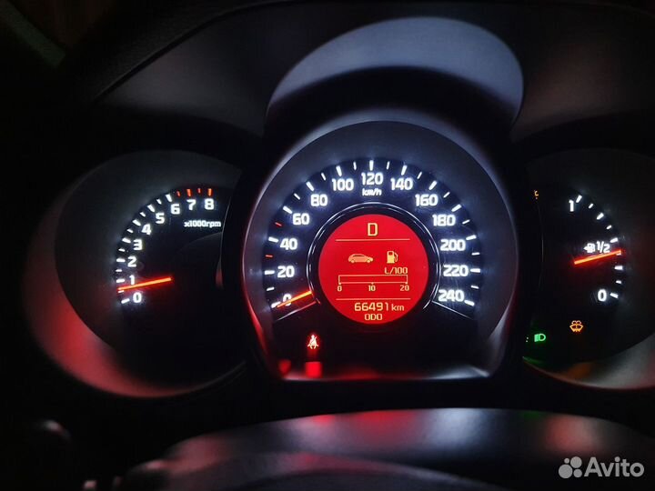 Шторка безопасности правая Ceed 2 JD Хэтчбек