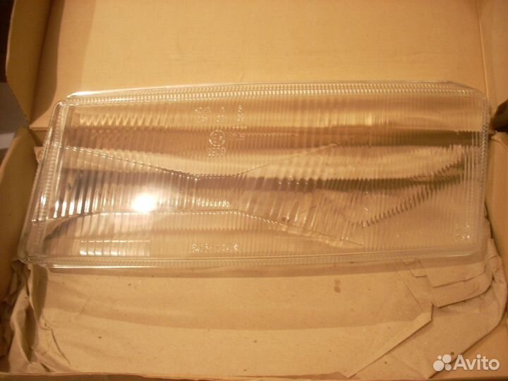 Фарные стекла новые. на шкодe A4 до рестайл