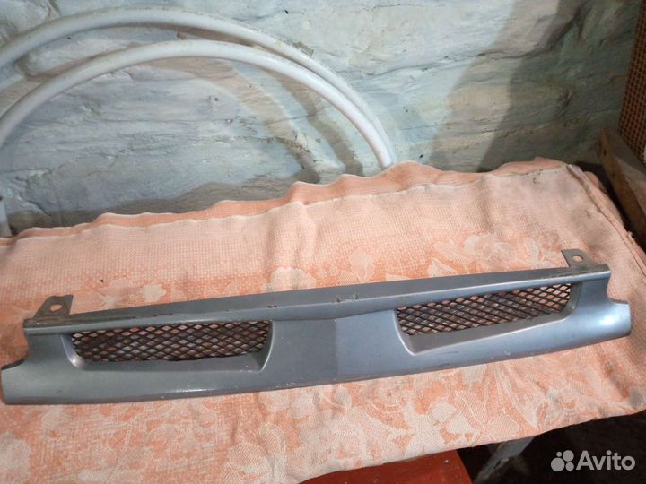 Ваз 2115,2114 решотка рдиатора