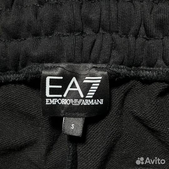Спортивные штаны EA7 (Оригинальное качество)