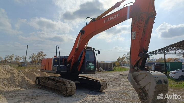 Гусеничный экскаватор Hitachi ZX240LC-3, 2007