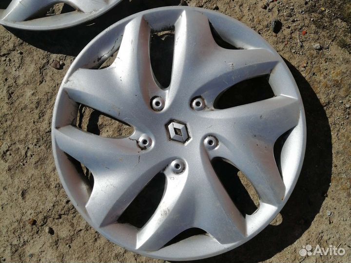 Колпаки для рено меган r15