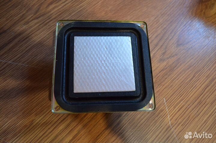 Динамик Sharp сотовый диффузор