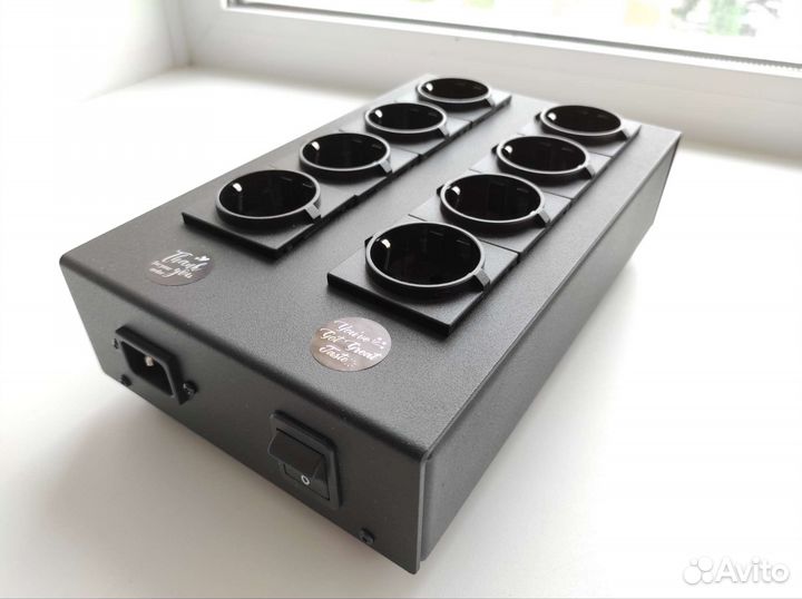 Распределитель питания от Михаила MikeCables