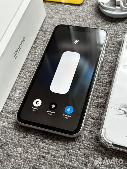 iPhone 11 64GB идеал/рст/акб-86