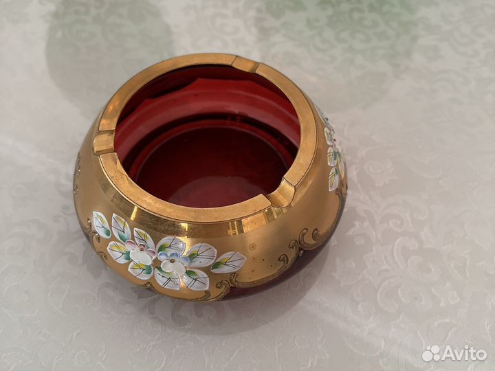 Пепельница богемия bohemia чешская лепка красная