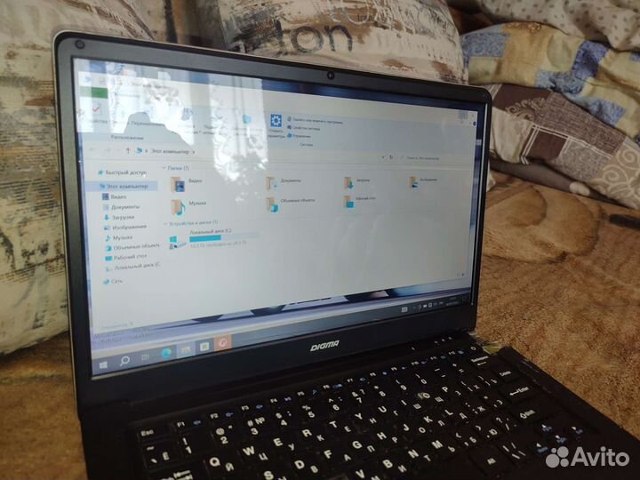 Ноутбук Digma ET1106EW