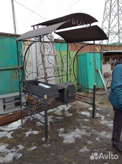 Кованый мангал с печью