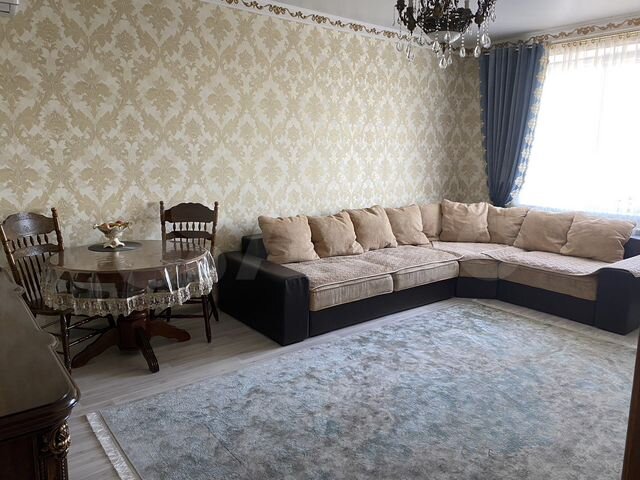 2-к. квартира, 70 м², 2/7 эт.