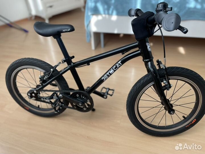 Велосипед детский jetcat race PRO 16