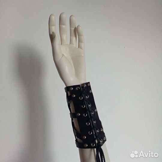 Женские браслеты-наручи натуральная кожа, новые