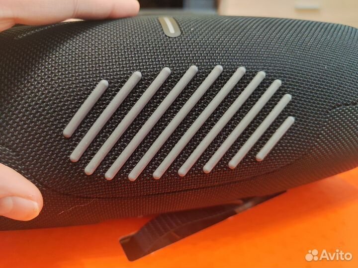 Колонка JBL xtreme 3