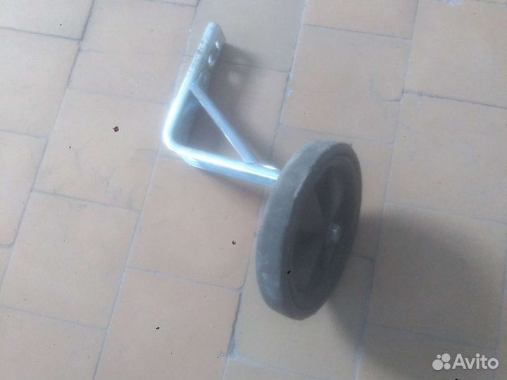 Доп колесо для детского велосипеда