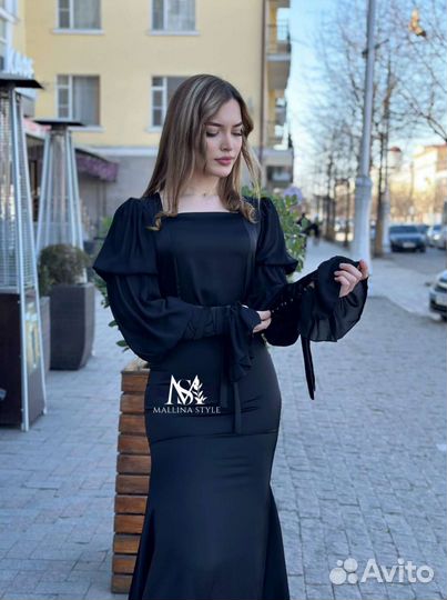 Платье для девочки новое