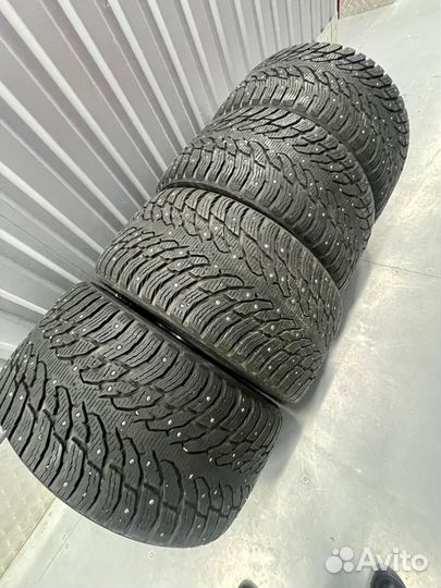Nokian Tyres Hakkapeliitta 9 SUV 295/35 R21 107T