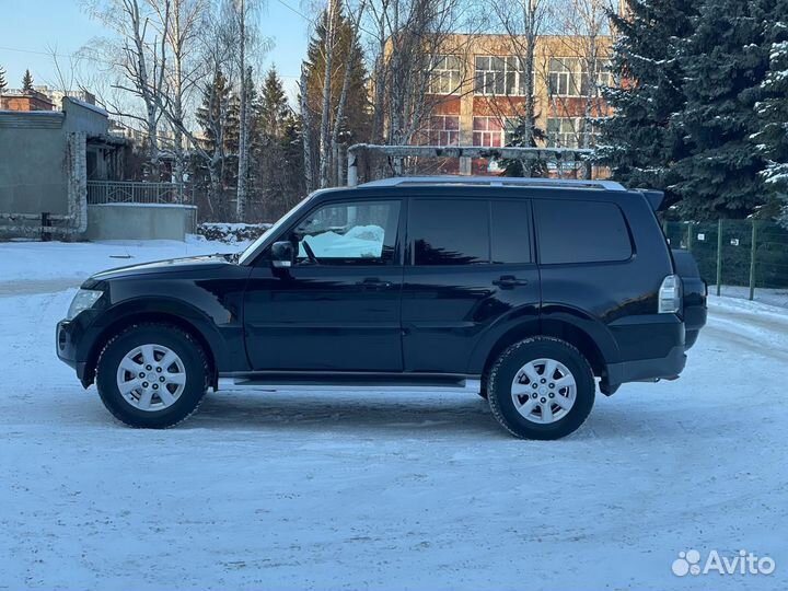 Mitsubishi Pajero 3.2 AT, 2008, 280 000 км