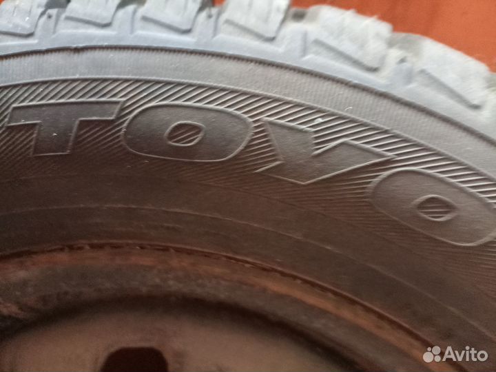 R14 18565 toyo зима состояние идеальное