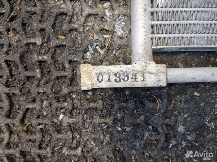 Радиатор масляный Audi A4 (B6), 2003