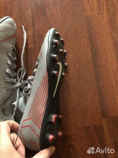 Футбольные бутсы 40 размер