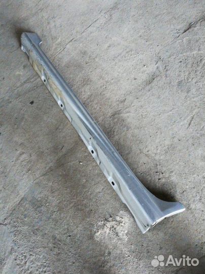 Порог пластиковый левый Toyota Corolla AE110 5AFE