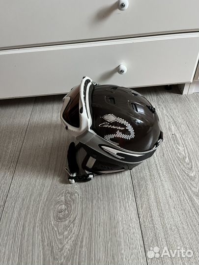 Шлем горнолыжный carrera