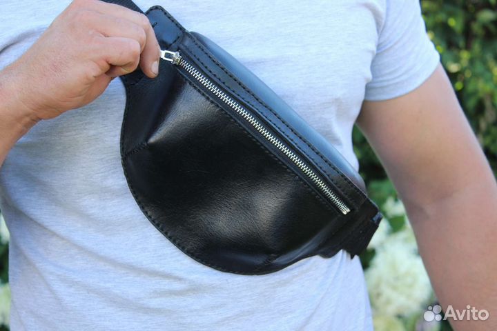 Сумка бананка натуральная кожа мужская