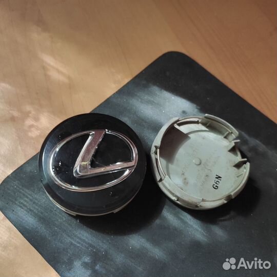 Колпачки дисков Lexus F-Sport Лексус RX4