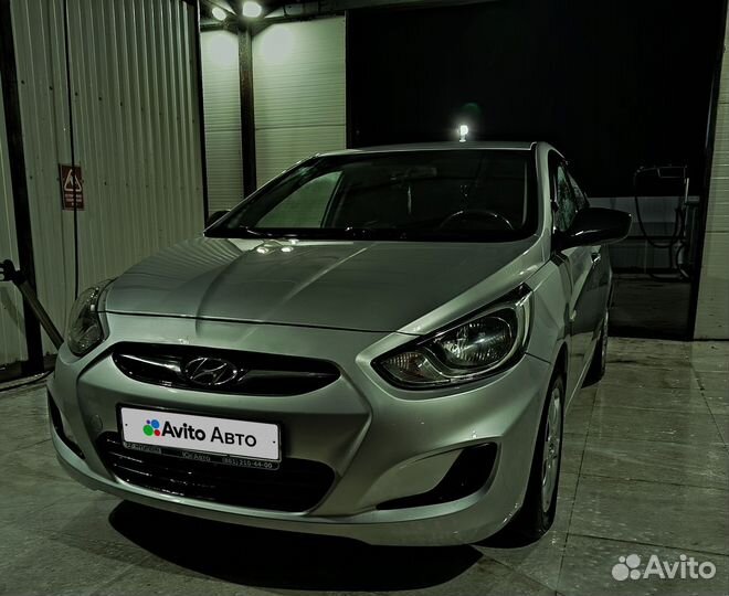 Hyundai Solaris 1.4 AT, 2011, 153 530 км