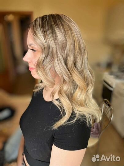 Стилист по волосам