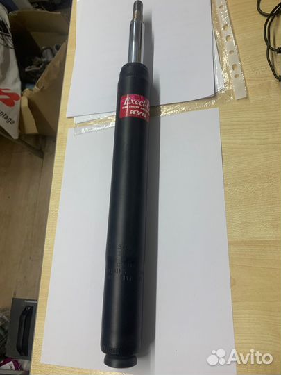 Амортизатор передний LR toyota Camry IV (XV10) 91