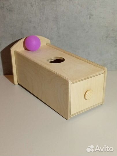 Коробочка с выдвижной ящиком
