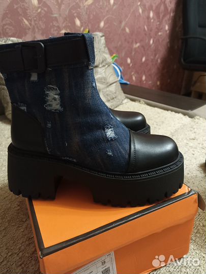 Обувь женская новая