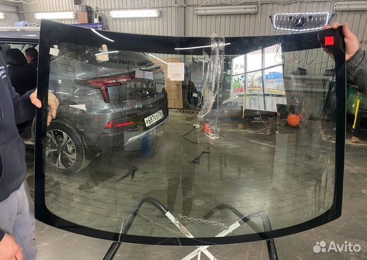 Магазин автостекол. Замена в день обращения