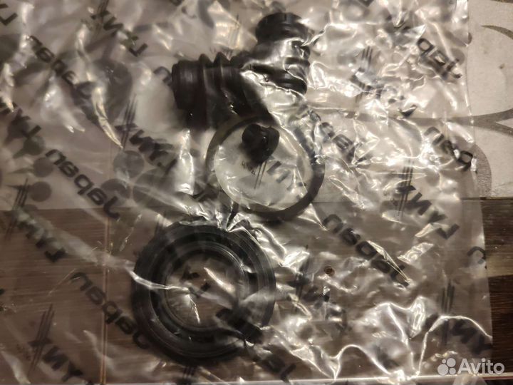 Ремкомплект суппорта на Hyundai Tucson