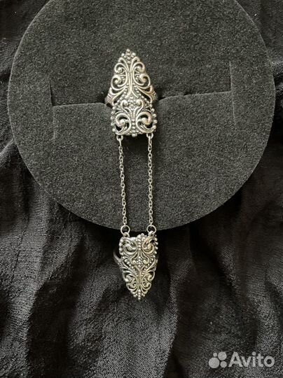 Серебряное кольцо женское