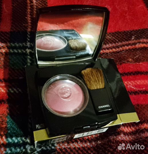 Румяна chanel joues contraste 64 pink explosion