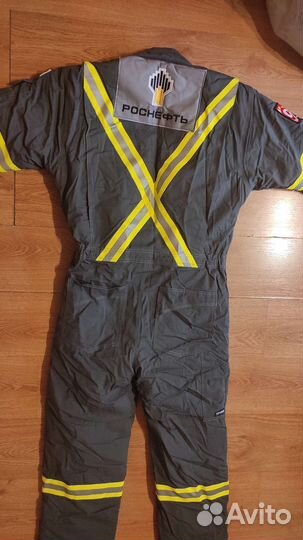 Комбинезон (спецодежда)