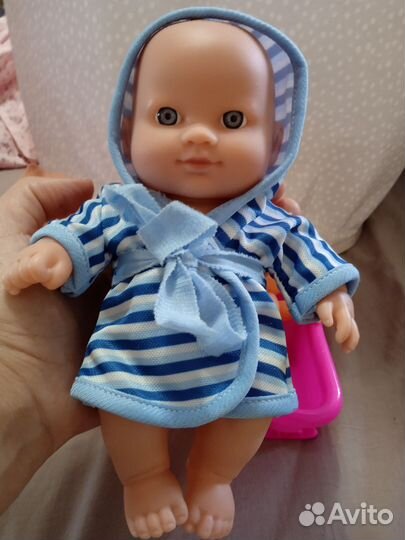 Пупсы куклы, ванна