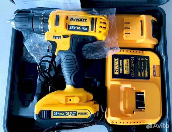 Шуруповерт 26V Dewalt ударный