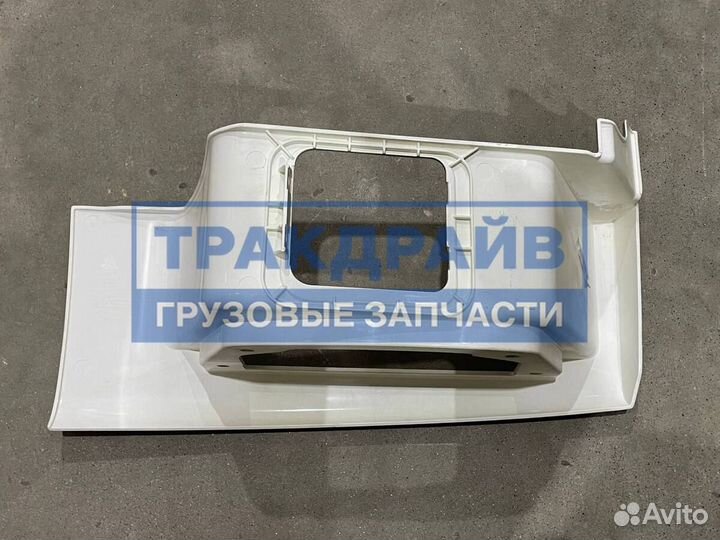 Корпус подножки нижний левый для sitrak C7H (фургон, реф)