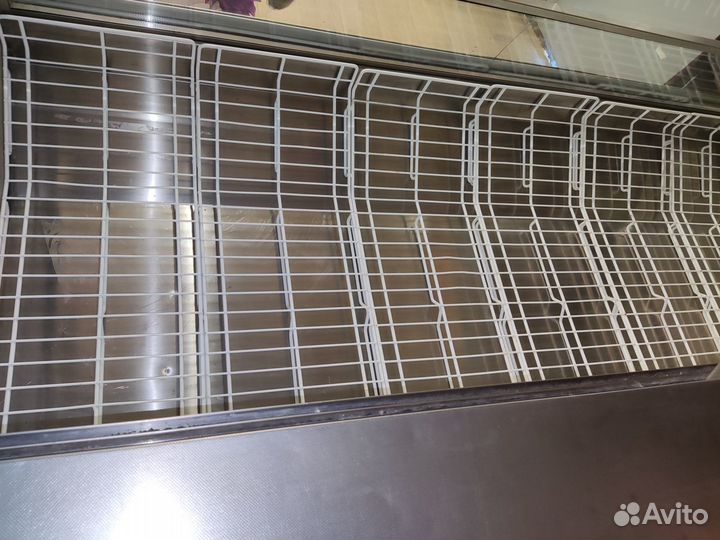 Холодильная витрина б/у