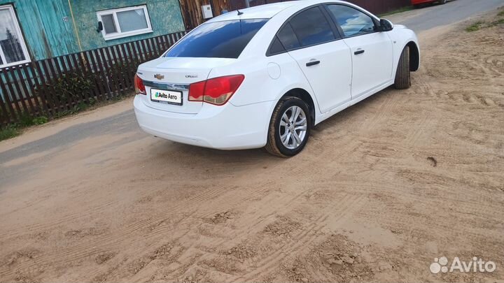 Chevrolet Cruze 1.6 МТ, 2011, 197 386 км