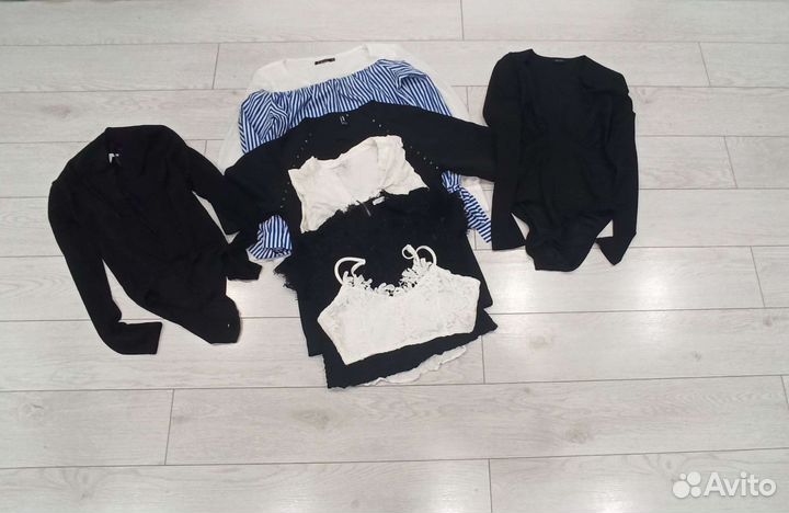 Женская одежда 42-44 размер