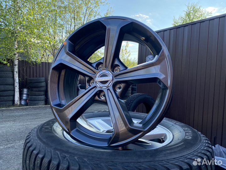 Диски 17 дюймов 5/114,3 оригинал