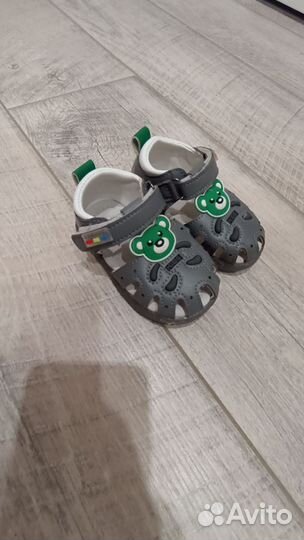 Сандалии для мальчиков 20