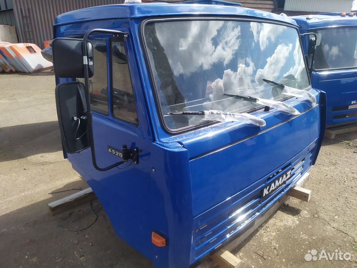 Кабина автокрана Галич Камаз 53215, синяя