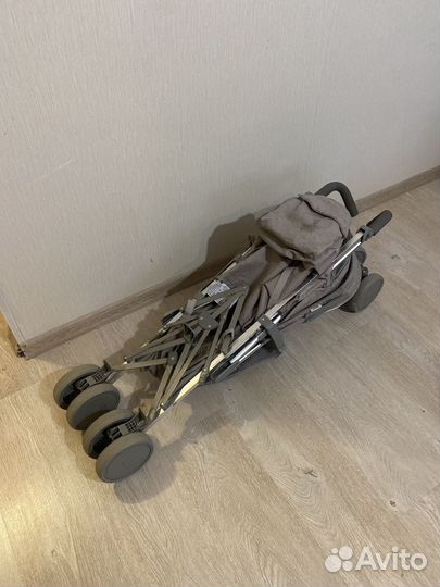 Прогулочная коляска трость Babyton