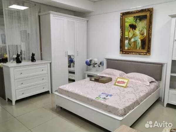 Спальный гарнитур Клер